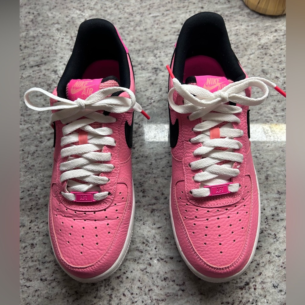 Mens Nike Air Force 1 Low 07 Pink Gaze and Black Low-Top Sneakers size 8.5/w10 - Picture 3 of 11